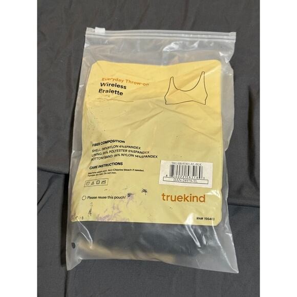 NWT Truekind Shapermint Everyday Throw-on Wireless Bralette Black Various Sizes - Picture 5 of 6